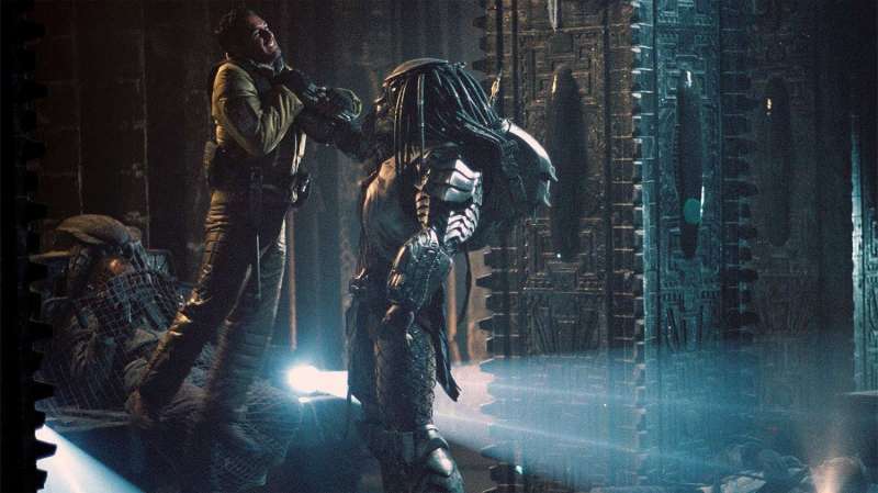 AVP: Alien vs. Predator  2004 science fiction movie